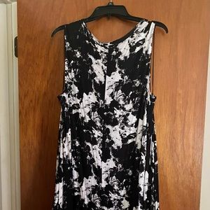 Vera Wang Summer Dress